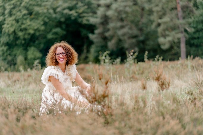 Portraitfotografie Raum Frankfurt am Main; ein Portrait, das dich zeigt, mit Stärke, Zartheit und Mut
Individuelle Outdoor Shootings