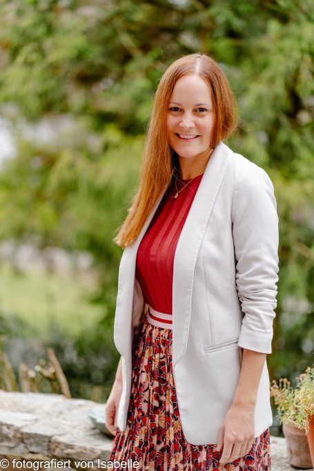 klar und professionell 