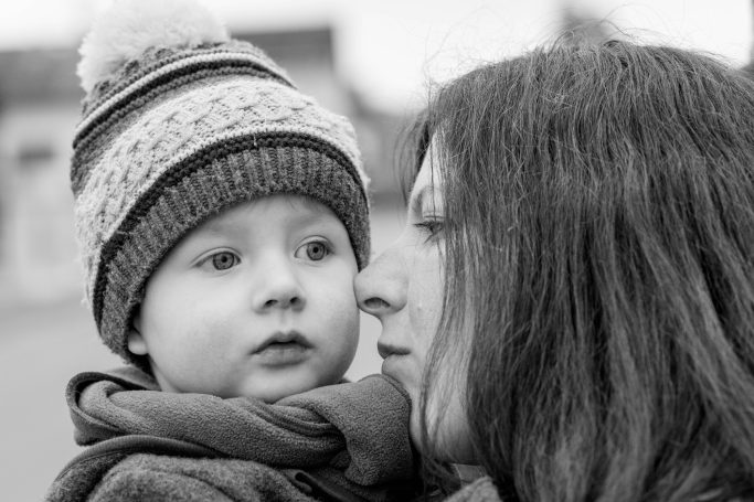 Mama mit Sohn, Verbundenheit, Vertrauen