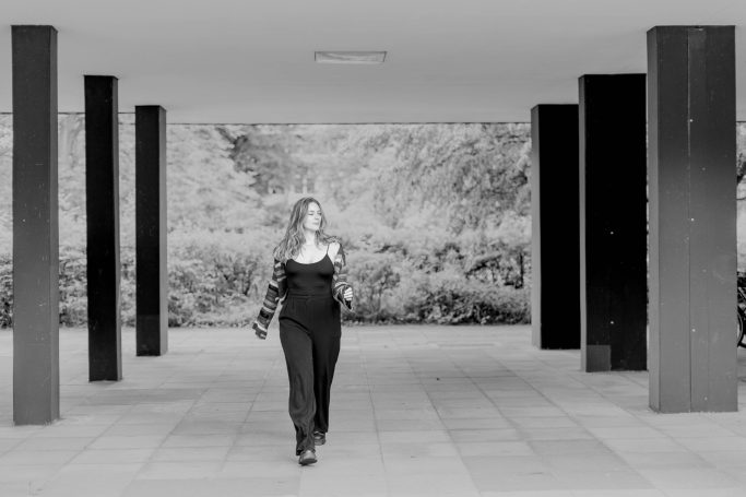 Portraitfotografie Raum Berlin; ein Portrait, das dich zeigt, mit Stärke, Zartheit und Mut
Individuelle Outdoor Shootings